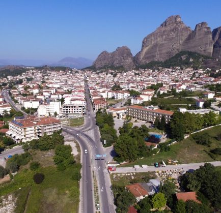 ΠΛΑΤΕΙΑ ΡΗΓΑ ΦΕΡΑΙΟΥ